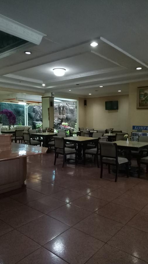 بوكور Hotel Mirah Sartika المظهر الخارجي الصورة